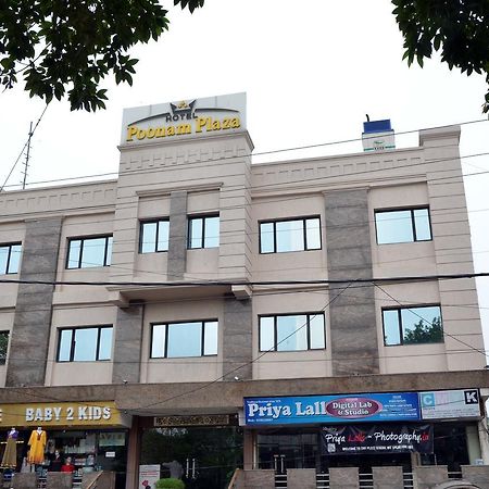 Hotel Poonam Plaza Agra  Exteriér fotografie
