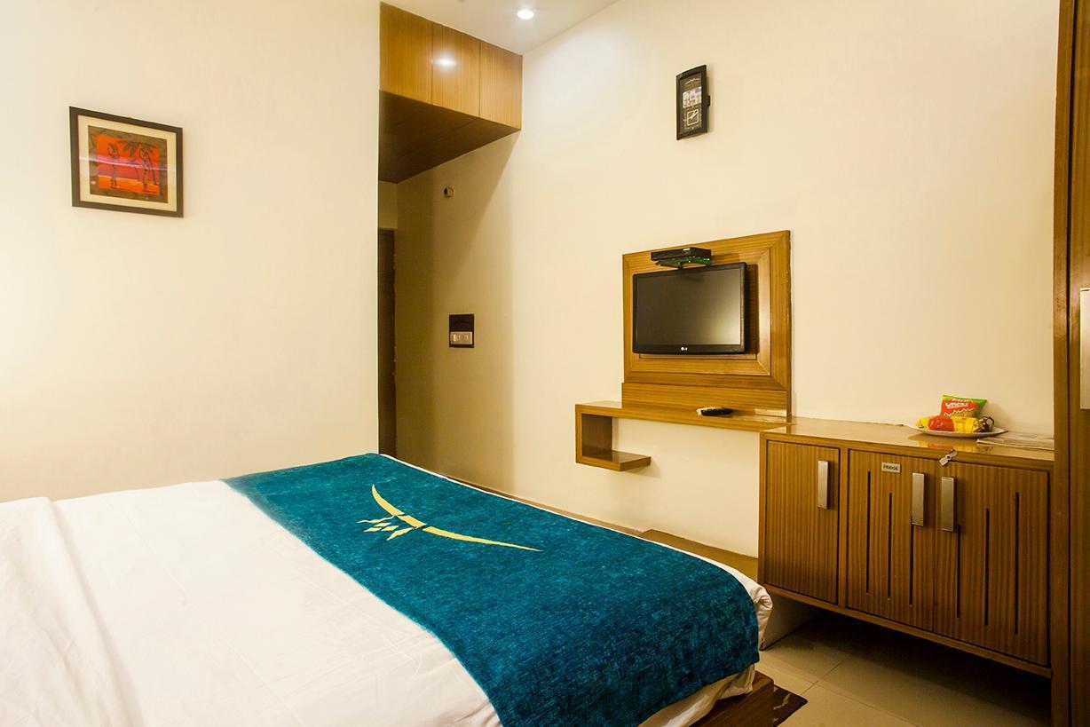 Hotel Poonam Plaza Agra  Exteriér fotografie