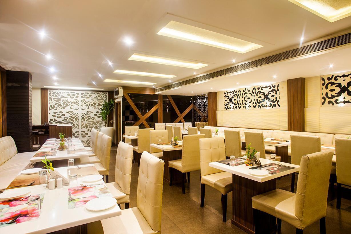 Hotel Poonam Plaza Agra  Exteriér fotografie