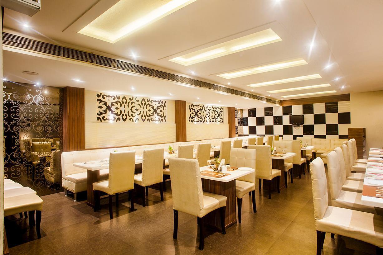 Hotel Poonam Plaza Agra  Exteriér fotografie